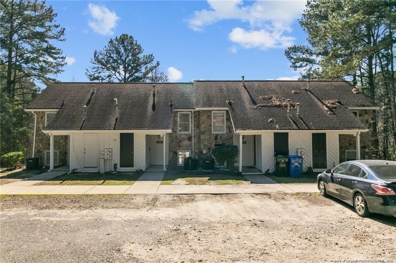 1984 Lake Frances Pl #1984 1986 1988 1990, Fayetteville, NC 28304