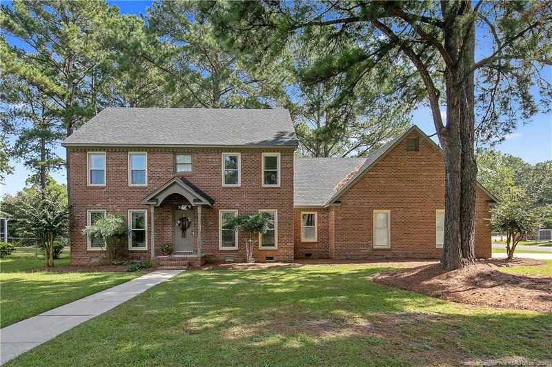 1985 Rayconda Rd, Fayetteville, NC 28304