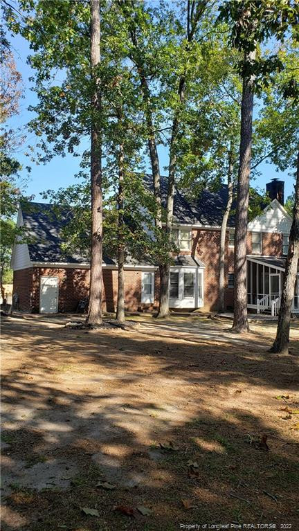 1987 Fairforest Dr, Fayetteville, NC 28304