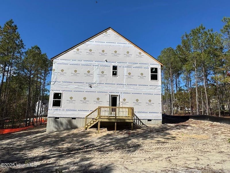 199 Horse Trot Ln, Sanford, NC 27332