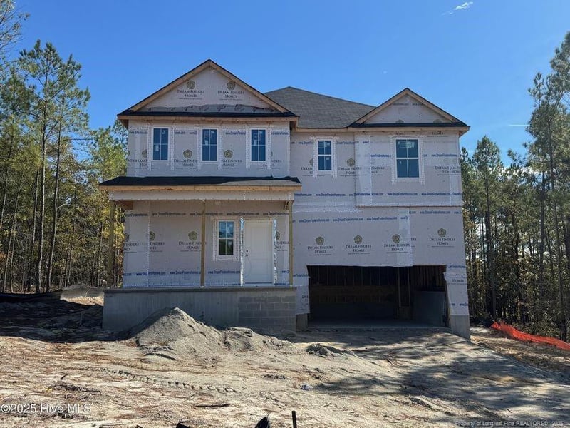 199 Horse Trot Ln, Sanford, NC 27332