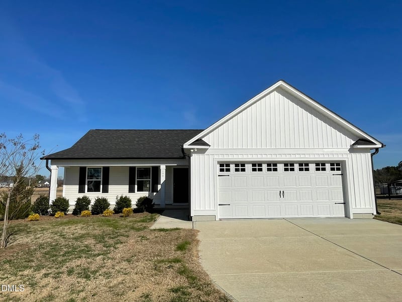 199 Lotus Ave, Smithfield, NC 27577