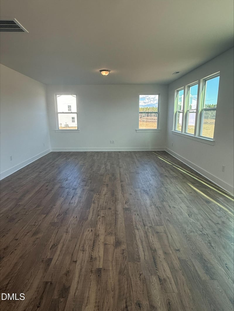 199 Scarlet Sage Dr, Fuquay Varina, NC 27526