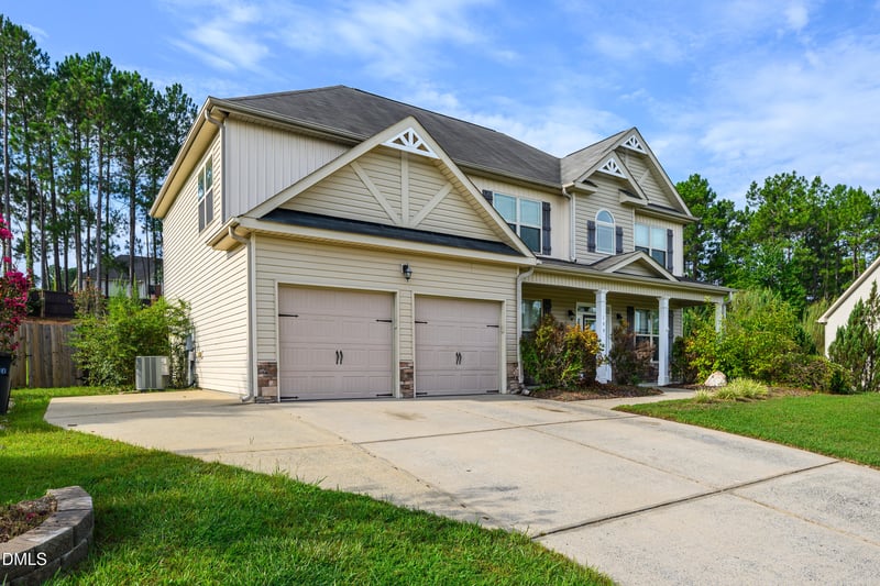 199 Skycroft Dr, Sanford, NC 27332
