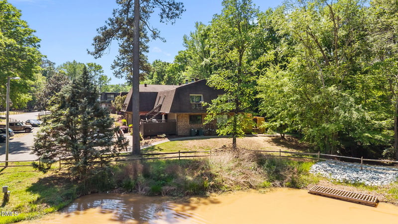 199 Summerwalk Cir, Chapel Hill, NC 27517