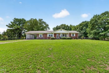 199 Tranquil Ln, Willow Springs, NC 27592