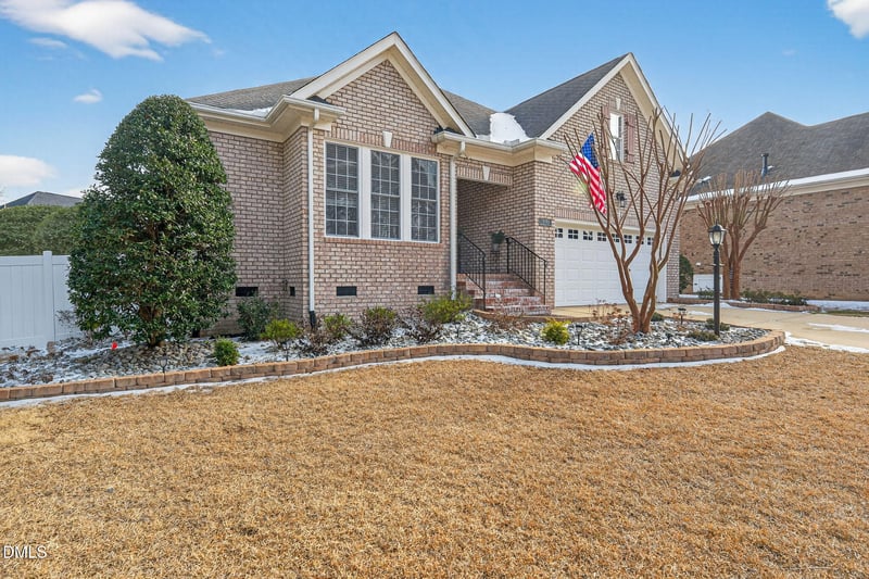 1990 Tansea Ct, Fuquay Varina, NC 27526