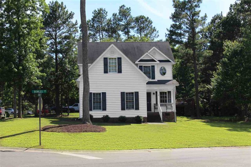 1999 Ferbow St, Creedmoor, NC 27522