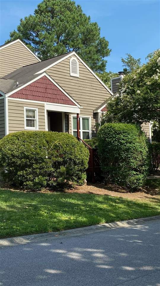2 Applewood Sq, Durham, NC 27713