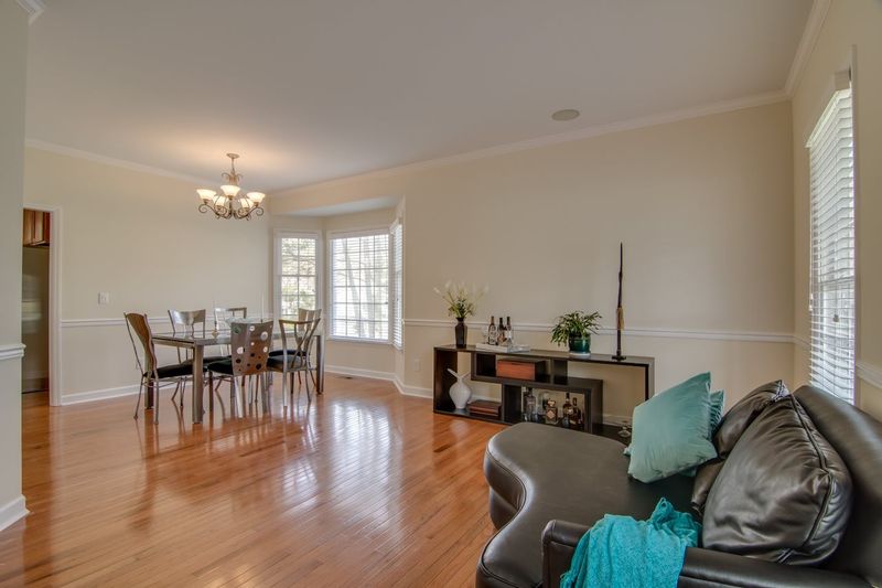 2 Arrowwood Ct, Durham, NC 27712