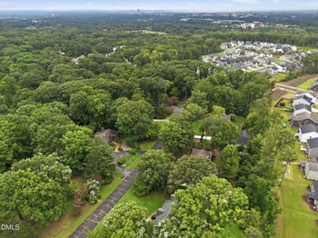 2 Bentgrass Ln, Durham, NC 27705