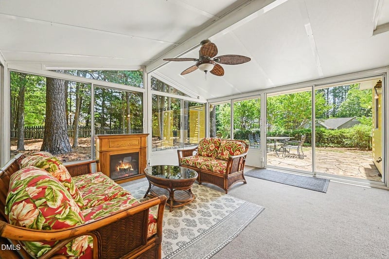 2 Brevard Ct, Durham, NC 27713