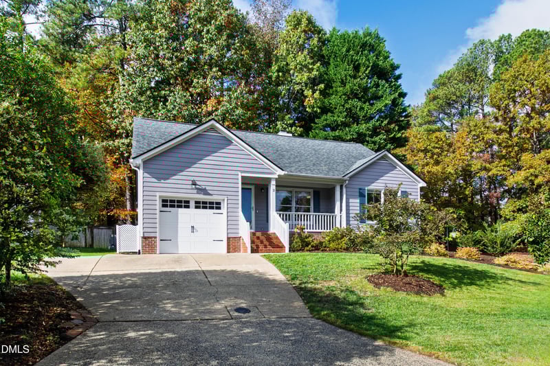 2 Casabelle Ct, Durham, NC 27713