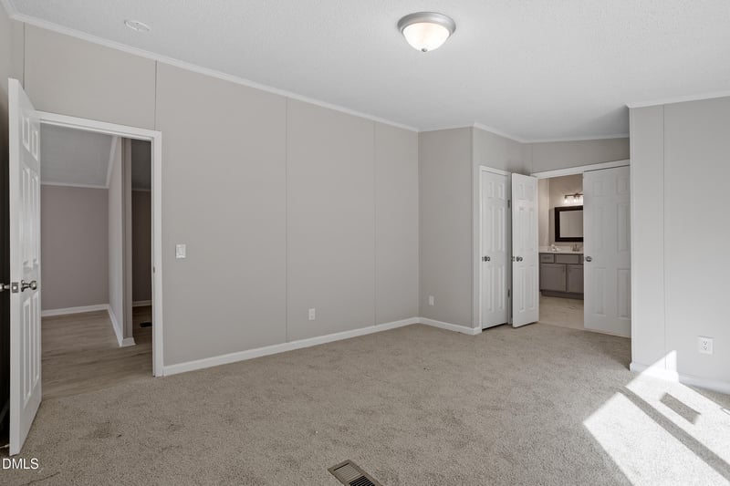 2 Christopher Dr, Sanford, NC 27332
