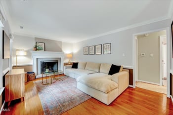 2 Cottage Woods Ct, Durham, NC 27713