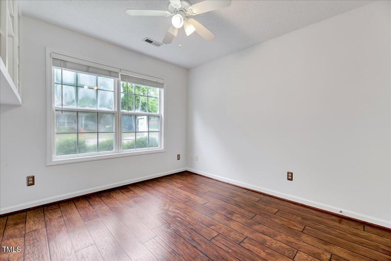 2 Donnelly Ct, Durham, NC 27713