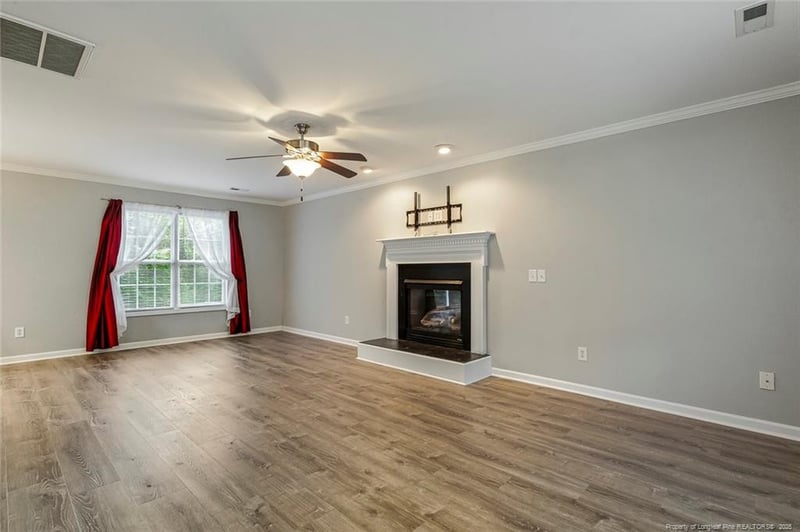 2 Dunnes Cir, Sanford, NC 27332