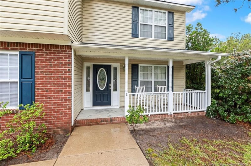 2 Dunnes Cir, Sanford, NC 27332