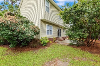 2 Dunnes Cir, Sanford, NC 27332