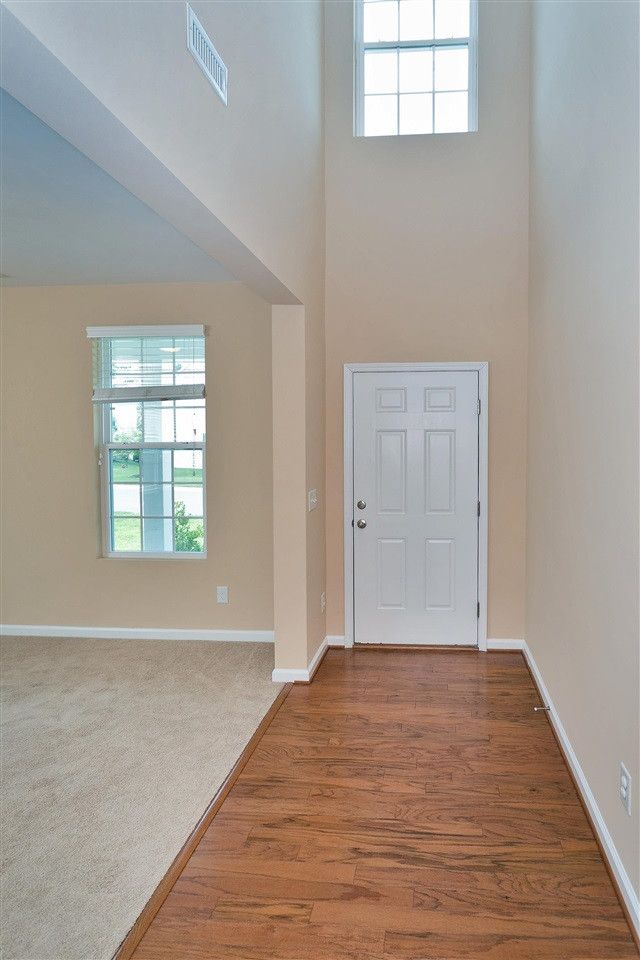 2 Faircroft Ct, Durham, NC 27703