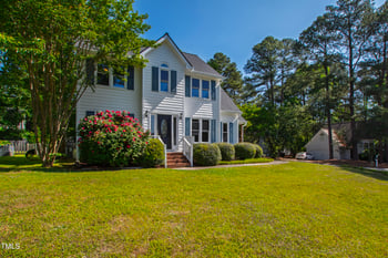 2 Great Oak Ct, Durham, NC 27713