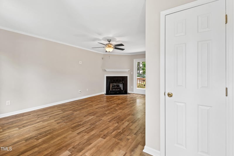 2 Great Oak Ct, Durham, NC 27713