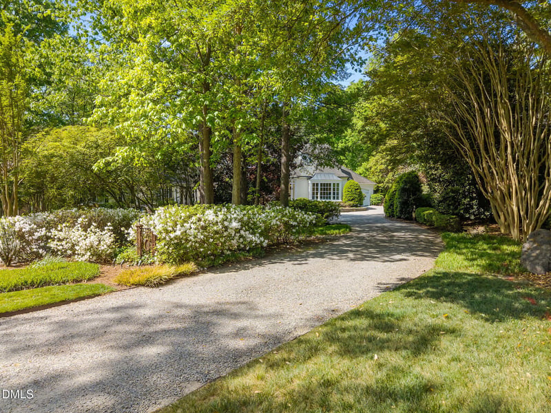 2 Greenside Ct, Durham, NC 27707