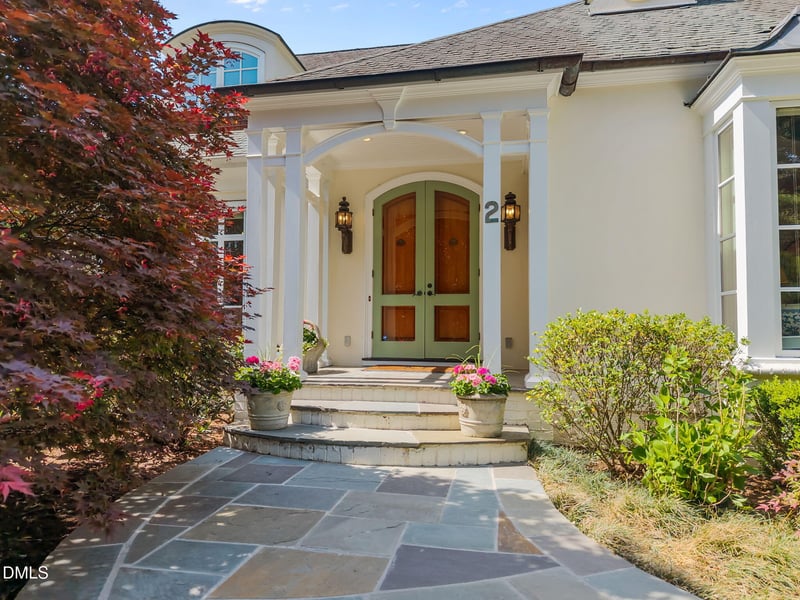 2 Greenside Ct, Durham, NC 27707