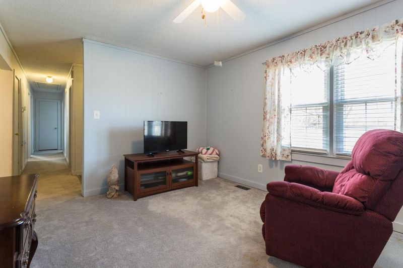 2 Horace Way, Zebulon, NC 27597