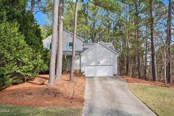 2 Hurdle Ct, Durham, NC 27713