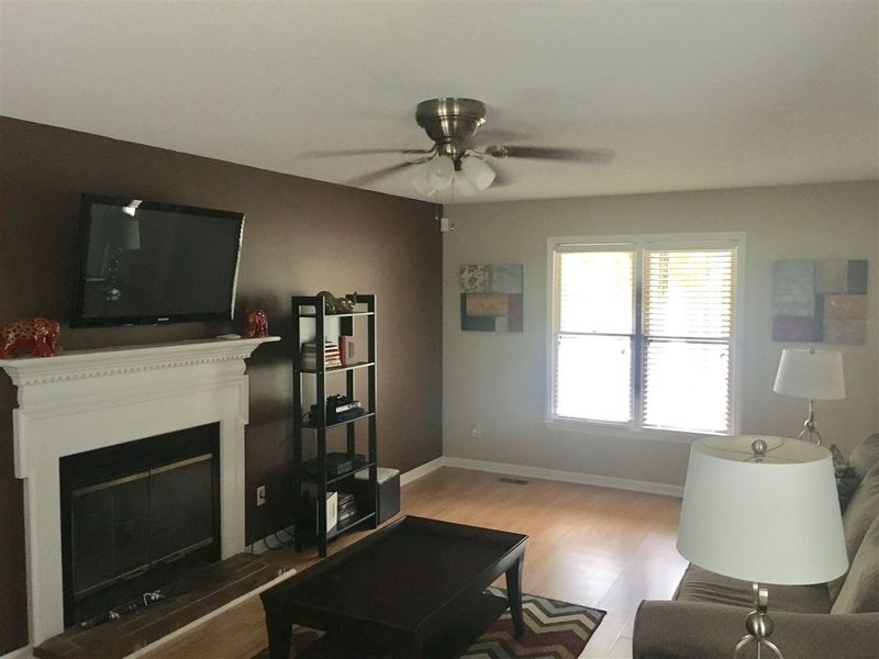 2 Jessica Ct, Durham, NC 27704