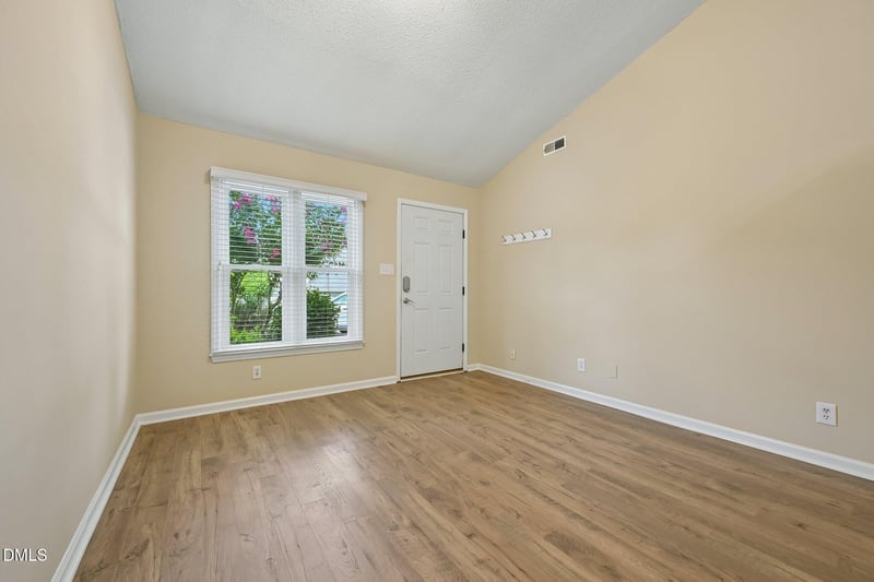 2 Justin Ct, Durham, NC 27705