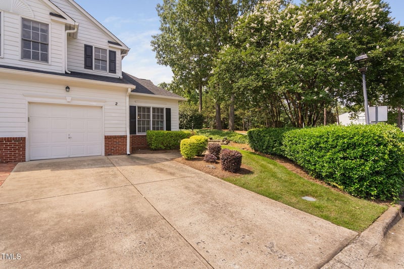 2 Lake Village Dr, Durham, NC 27713