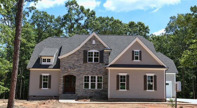 2 Lakeside Ln, Durham, NC 27712