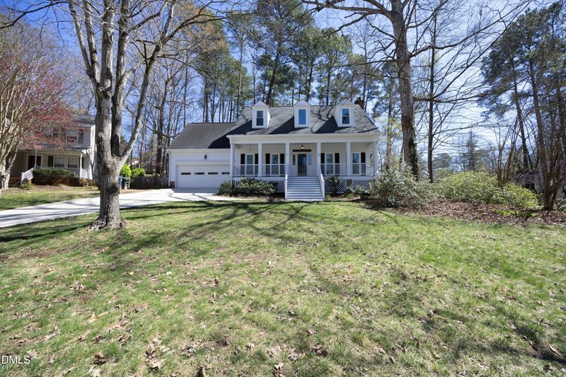 2 Medearis Ct, Durham, NC 27707