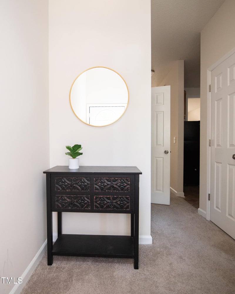 2 Moorefield Ct, Durham, NC 27705