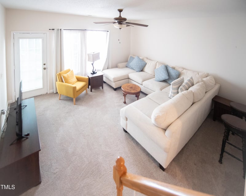 2 Moorefield Ct, Durham, NC 27705