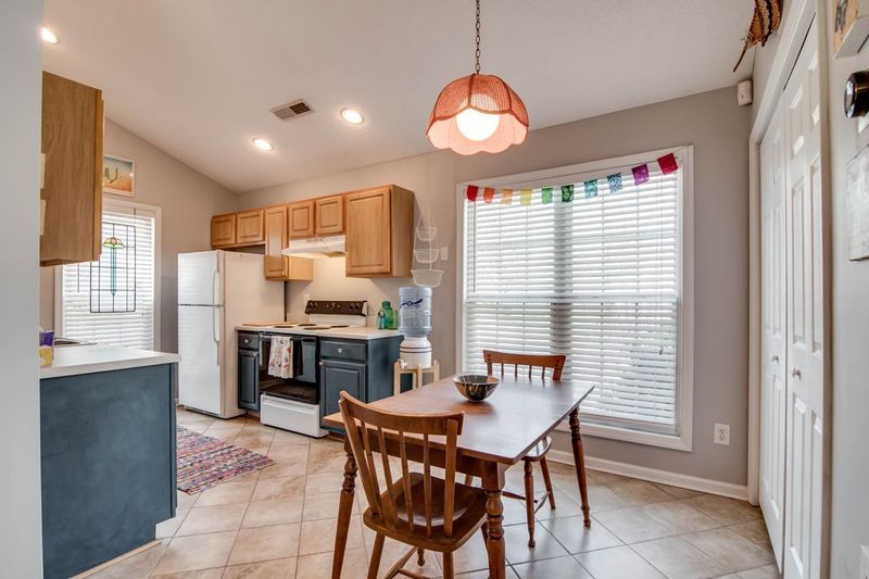 2 Penley Ct, Durham, NC 27713