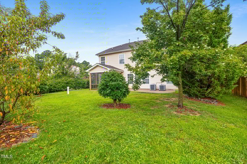 2 Red Sage Ct, Durham, NC 27703