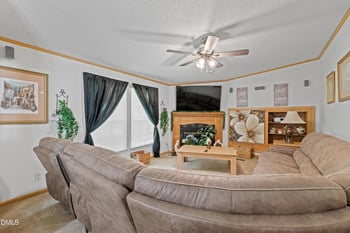 2 Riverview Rd, Erwin, NC 28339