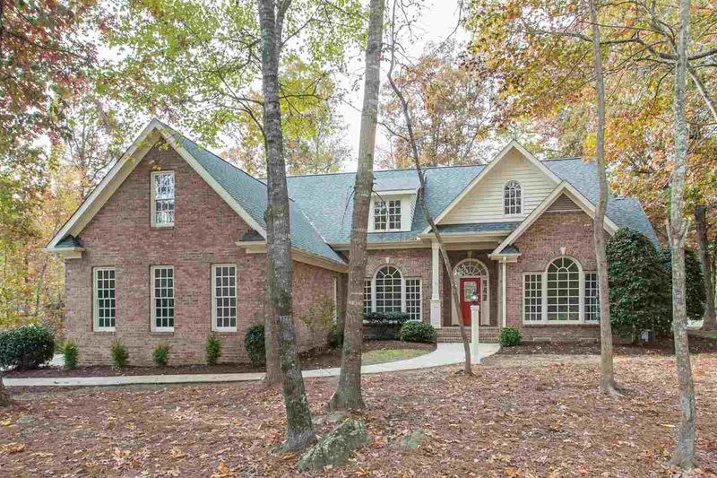 2 Shadow Creek Ct, Durham, NC 27712