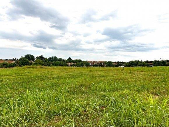 2 Spring Forest Dr, Mebane, NC 27302