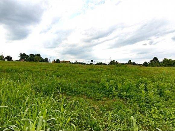 2 Spring Forest Dr, Mebane, NC 27302