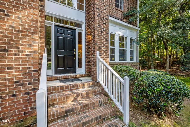 2 Steepleton Ct, Hillsborough, NC 27278
