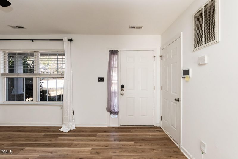 2 Tinsbury Pl, Durham, NC 27713