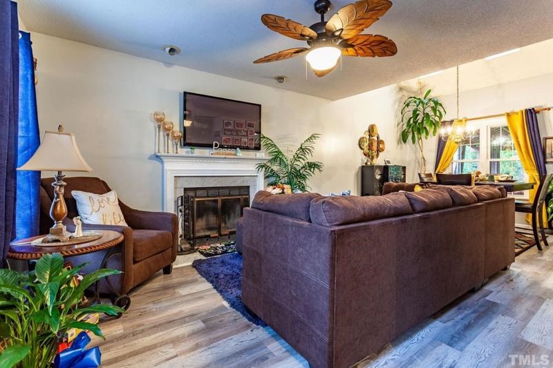 2 Treeline Dr, Durham, NC 27705