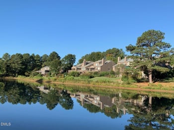 2 Vauxhall Pl, Chapel Hill, NC 27517