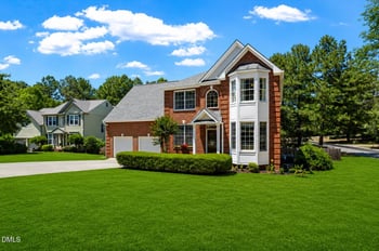 2 Waterview Ct, Durham, NC 27703