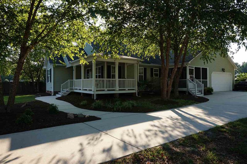 20 Applecross Dr, Clayton, NC 27520