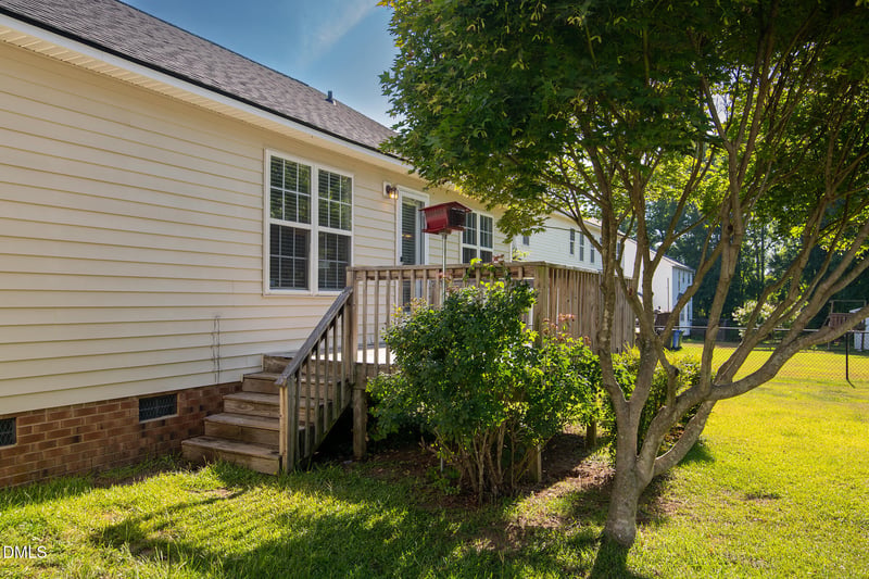20 Boardwalk Ave, Benson, NC 27504